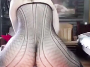 Little Izzi Twerk - Pornhub.com