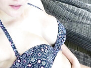 hannahbrooks25.17.04.11.242.getting-horny-outside-on-the-lounger-(video-clip)-xxx