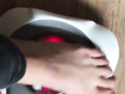 Ella Jolie onlyfans _[0199942] Loving this to massage out my sore feet [2017-05-04]
