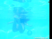 Luscious Lopez _[0019615]  [2016-11-03]