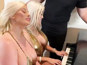 thejuliecash_My bae daniibanks had piano lessons with iamthmpsn slide in my dm_8281249