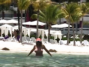 therealjuliaann_EXCLUSIVE - vid of me and VickyVette naked outdoors in Mexico _4251831