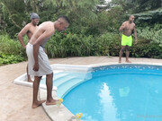 angelwicky-18-09-2020-120937369-Three invincible stout man vs cold water. t i Nep emo