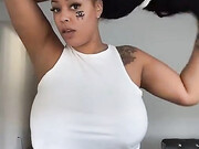 creolebarbieeee-27-02-2020-23692786-GM it s an ig live enjoy