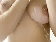 breelouisexoxo-05-07-2020-76384120-Just playing with my titties