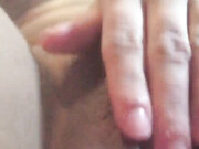 monedivine-01-03-2020-24002071-A lil pussy play