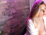_genuine_fox__07082020_0227_female_chaturbate