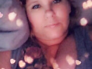 bustykrisann-22-11-2019-14713957-Happy Friday luvs