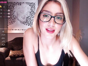 gigielliot_04092020_1051_female_chaturbate