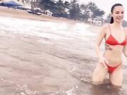 miabandini69-24-12-2019-17129632-Do you know my friend DM me her name and get my video