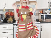 misswarmj-14-10-2019-12245440-Hey Your Canadian MaMa J is cooking some good food.