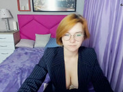 obedient_fox_17092020_2334_female_chaturbate (2)