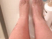 urbossyblonde-11-10-2019-12131912-Shaving my legs and pussy