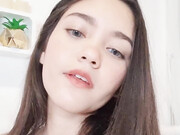 idafree-04-09-2020-111727888-If 100 of y all go join my bestie page she said she will 