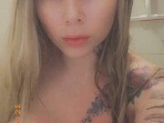 maggiefromthebloc-09-01-2020-18378212-Petite douche