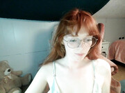 peevolx_17082020_1053_female_chaturbate