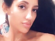 chloeamour-04-01-2020-17986961-Happy Saturday. Who's gonna play with me today from 5pm