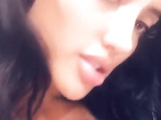 chloeamour-04-01-2020-17986961-Happy Saturday. Who's gonna play with me today from 5pm