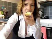 french_lolita_19062020_1618_female_chaturbate