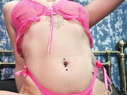 ncaslida-25-09-2020-125881791-Does Pink make you wink