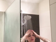 vanityp-27-04-2019-6326999-In my shower www.vanity-p.com