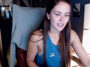 helen_lollipop_08092020_1608_female_chaturbate