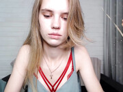 small_lollipop_16092020_1759_female_chaturbate