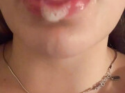 kencake-16-11-2019-14280685-I have a really long tongue