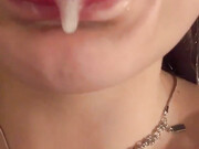 kencake-16-11-2019-14280788-Tongue even longer