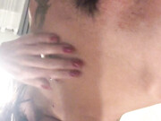 officialdavafoxx-10-04-2020-30816453-Video-Check your emails this weekend for your cus