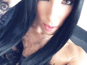 officialdavafoxx-22-10-2019-12734866-Video-Guess who I am