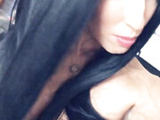 officialdavafoxx-22-10-2019-12735730-Video-And another one