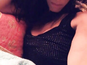 officialdavafoxx-24-11-2019-14820522-Video-Should I