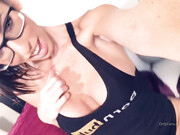 officialdavafoxx-31-12-2019-17593314-Video-I m being a bad girl today