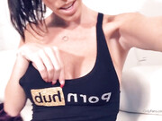officialdavafoxx-31-12-2019-17593314-Video-I m being a bad girl today