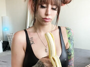 princessptvfree-04-08-2020-92401671-Going live on my private page hope to see y
