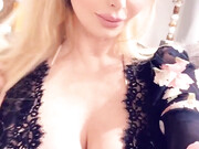 taylorwane69-28-12-2019-17399015-Happy Boxing day