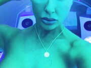 tiffanybrookes-16-12-2019-16456886-