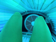zoebloomxxx-29-06-2020-73061672-Feeling myself up in the tanning bed