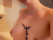 lil_succub1tch-17-07-2020-80892635-The water wasn t the only thing wet in this bath