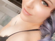 lil_succub1tch-18-09-2020-121210470-Hope you don t mind a little Friday night tease