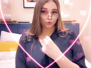 lucylaistner_-20-01-2020-19415713-Surprise