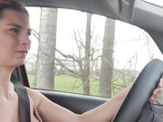 katy_hartlova-14-04-2020-29468933-what happens under the t-shirt while driving