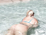 tiffanystarbbw-17-02-2020-22438489-Splish splash Getting all wet playing in the water