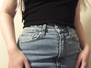 lunasofiahope-20-08-2020-102132830-I bought my first pair of mom jeans today and ngl I