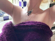 boltonwife-28-07-2020-88090403-Wiggle wiggle