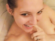 sadieholmes-29-01-2018-1687611-Bath time after AVN