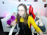 lucky_leslie_30112020_0002_female_chaturbate
