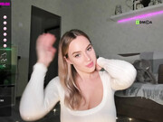 missss_kiss_01122020_2055_female_chaturbate