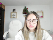 stephanie_99_02122020_0858_female_chaturbate